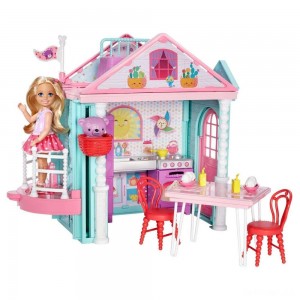 Black Friday | Barbie Club Chelsea Doll and Playhouse - Sale
