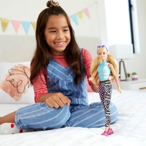 Black Friday | Barbie Fashionista Doll 158 Malibu Sporty Leggings