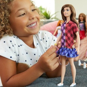 Black Friday | Barbie Fashionista Doll 137 Mad for Plaid
